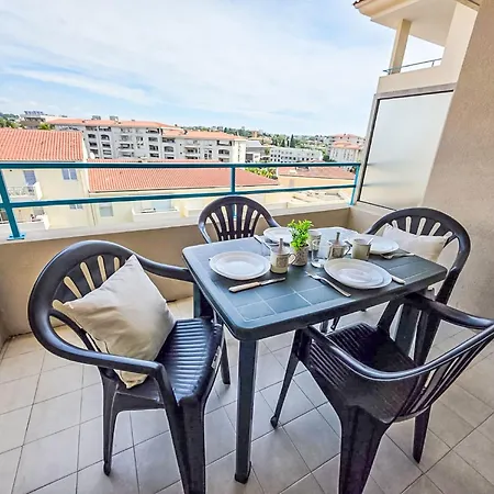 Les Pins Bleus-3 By Interhome Lägenhet *